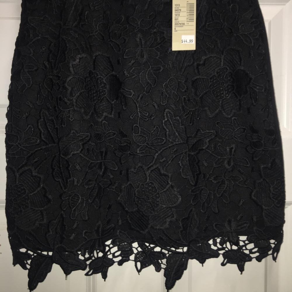 American Eagle Lace Skirt